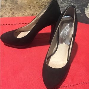 Michael Kors black suede heels